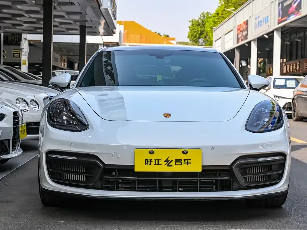 Porsche Panamera — фото 4