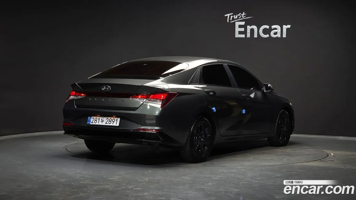 Hyundai AVANTE 2021 из KR, фото 2