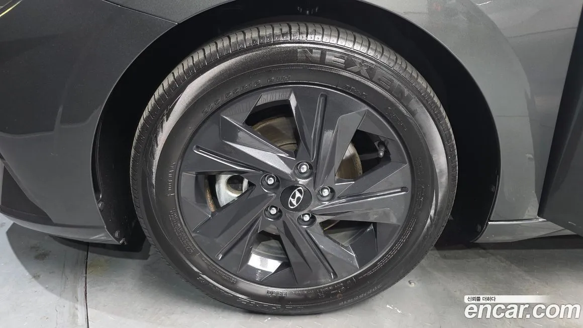 Hyundai AVANTE 2021 из KR, фото 6