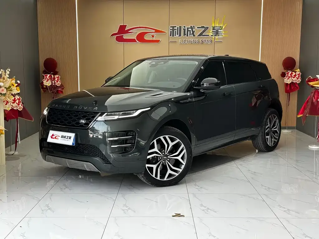 Land Rover Evoque — фото 1