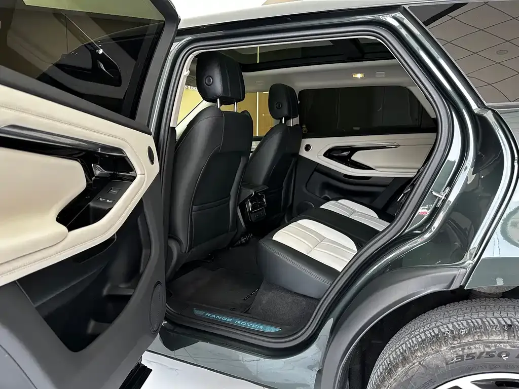Land Rover Evoque — фото 10