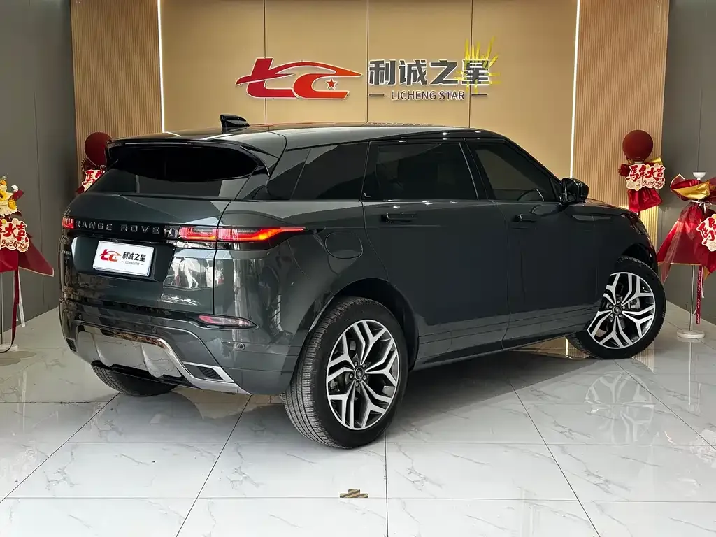 Land Rover Evoque — фото 5