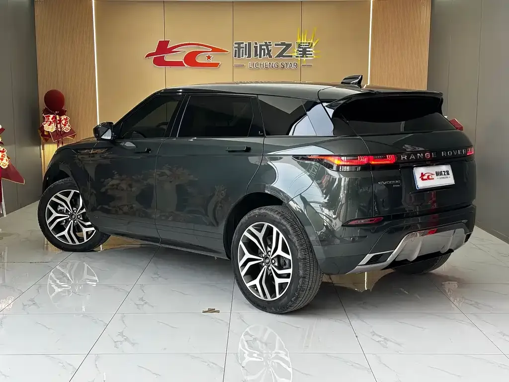 Land Rover Evoque — фото 9