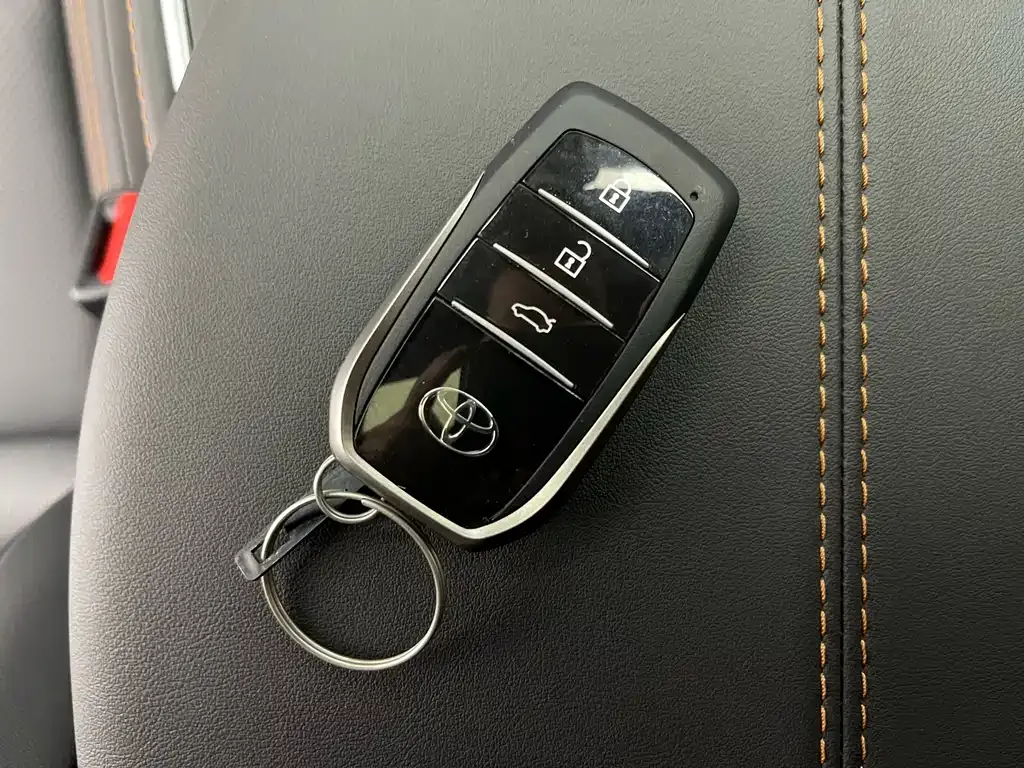 Toyota Avalon 2026 из CN, фото 8
