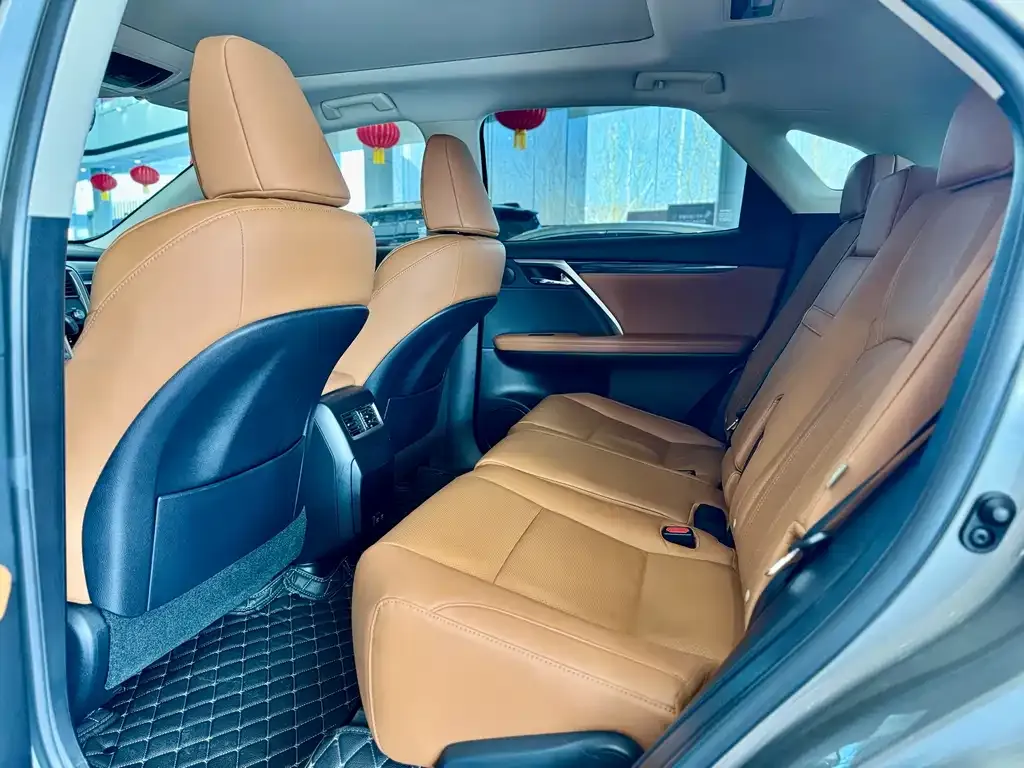 Lexus RX — фото 10