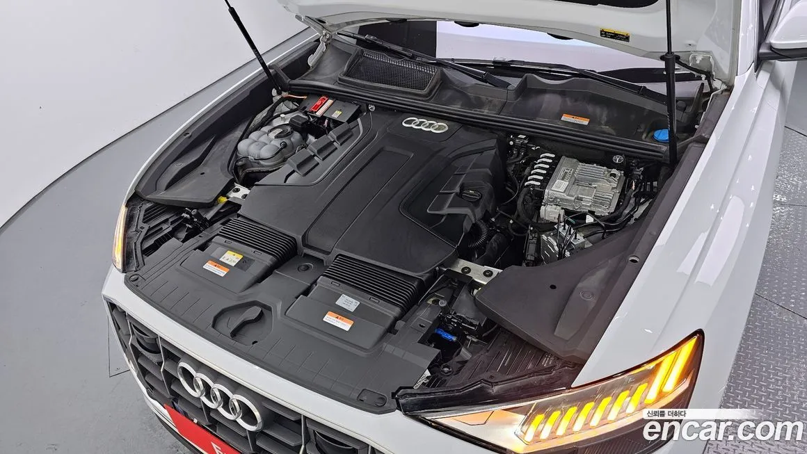 Audi Q8 2023 из KR, фото 6
