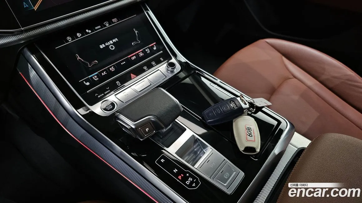 Audi Q8 2023 из KR, фото 10