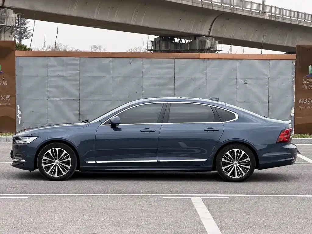 Volvo S90 — фото 7