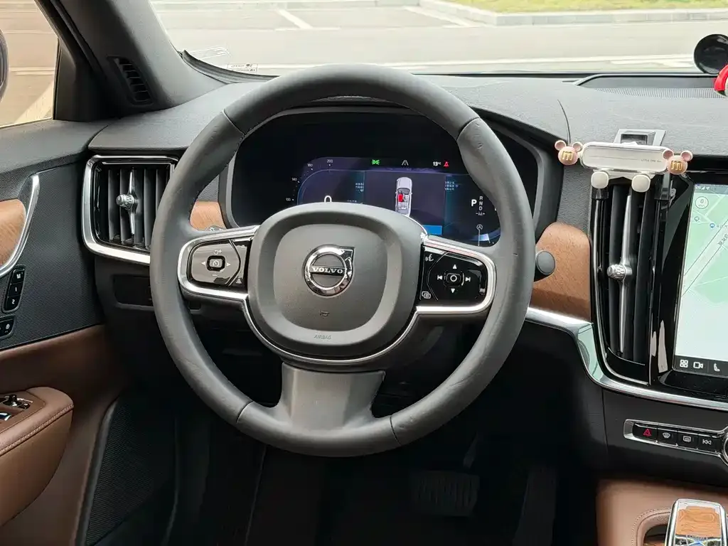 Volvo S90 — фото 5