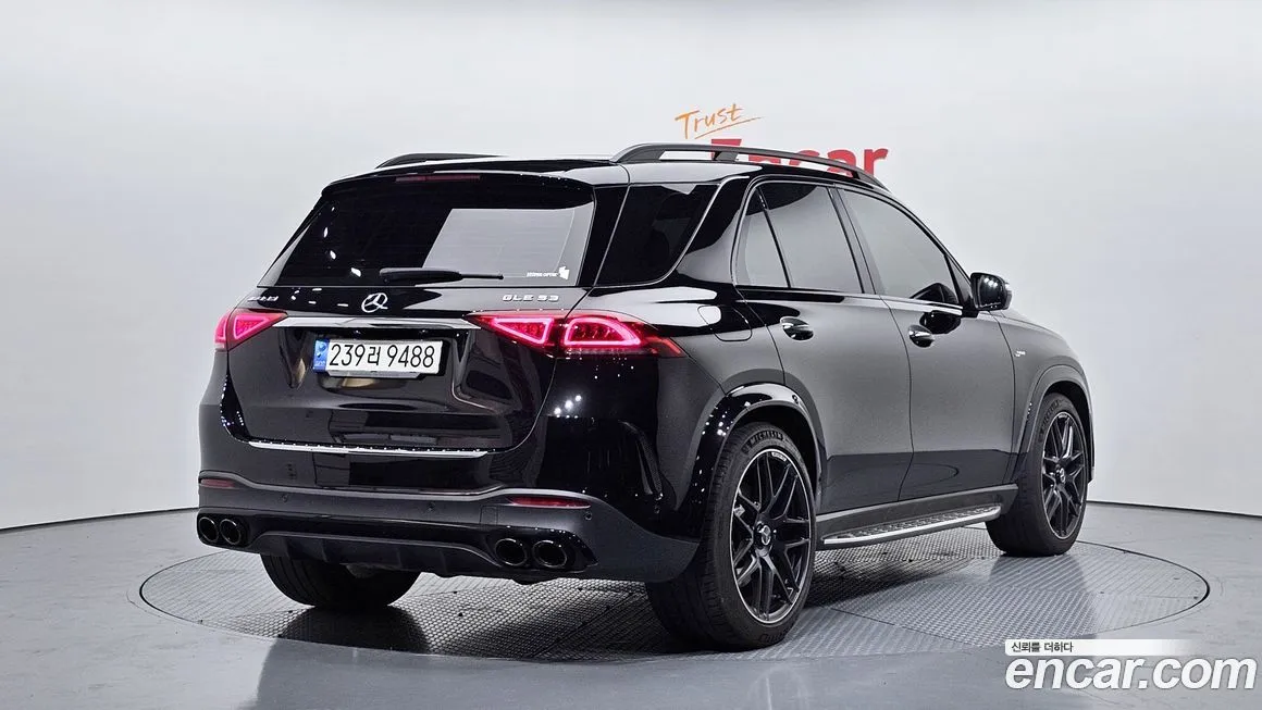 Mercedes-Benz GLE-Class — фото 7