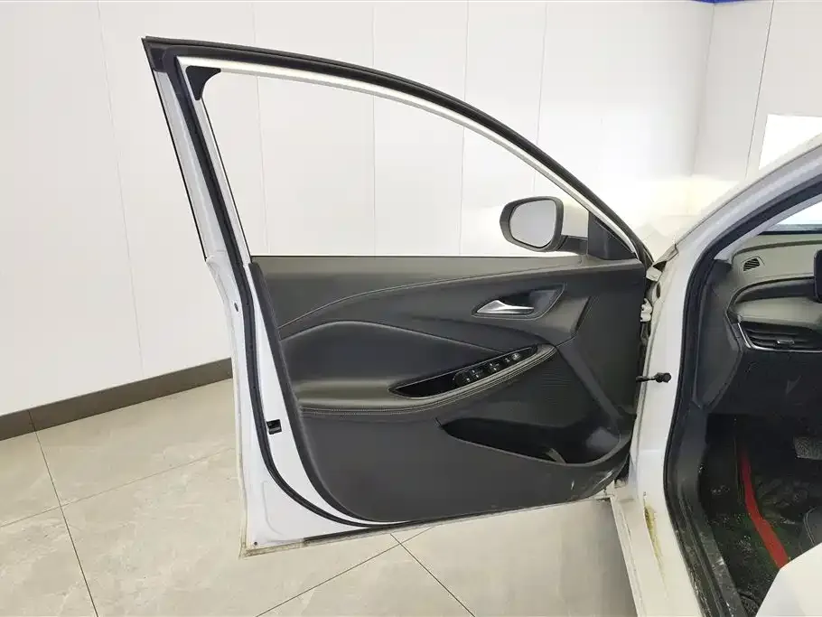 Buick Verano 2023 из CN, фото 8
