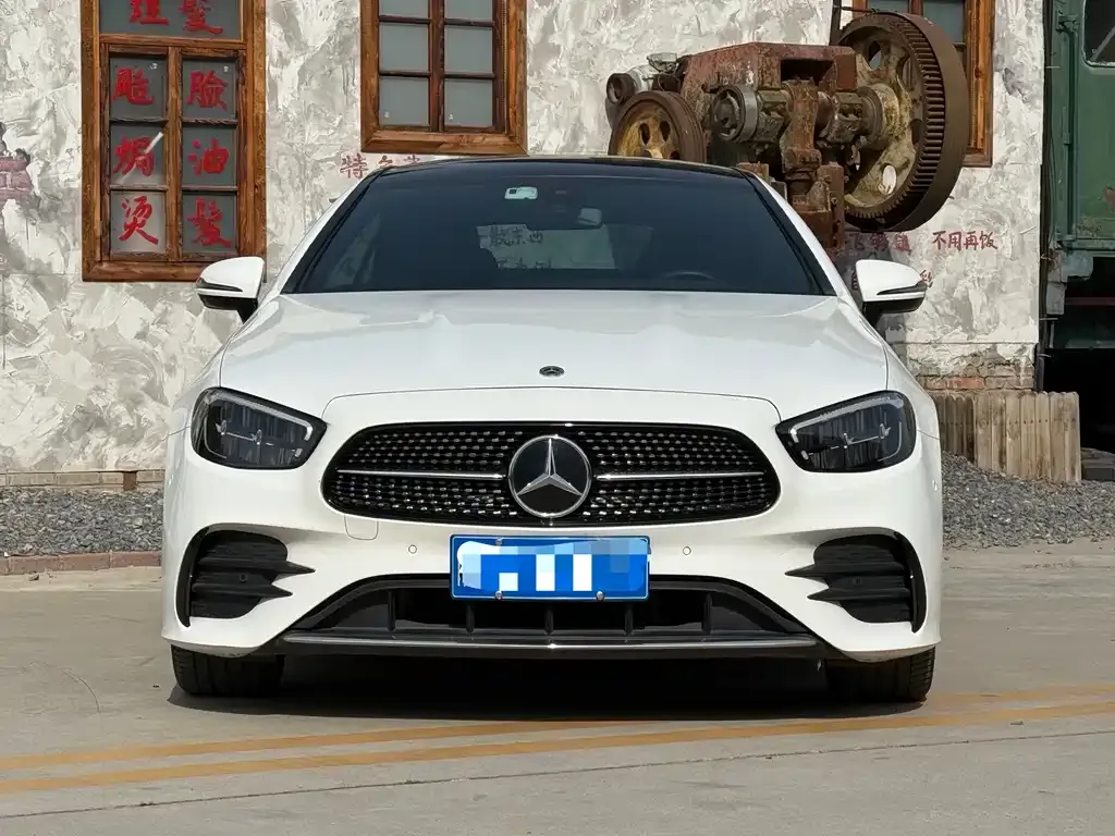 Mercedes-Benz E-Class (Import) — фото 3