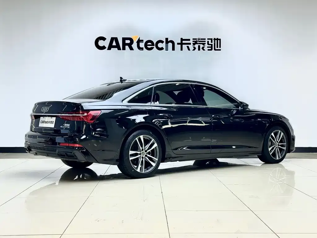 Audi A6L — фото 5