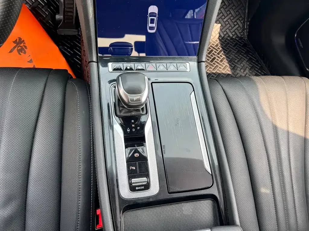 Hongqi H5 2024 из CN, фото 7