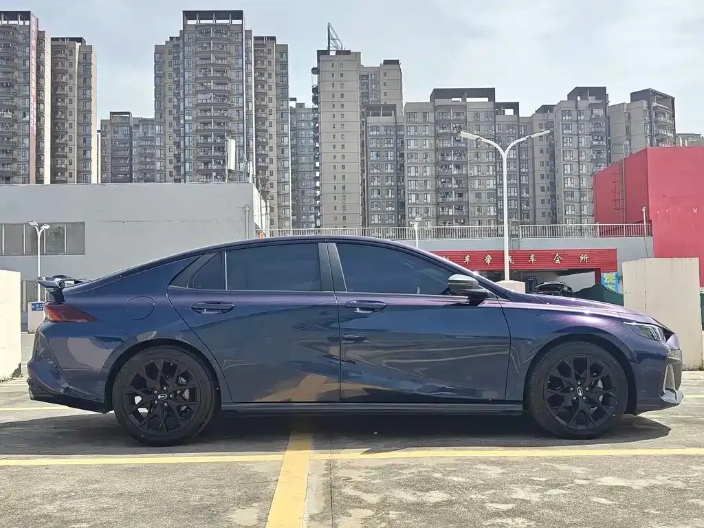 GAC Motor Shadow Leopard — фото 6