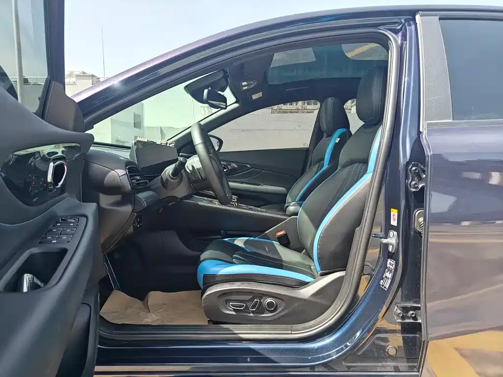 GAC Motor Shadow Leopard — фото 4