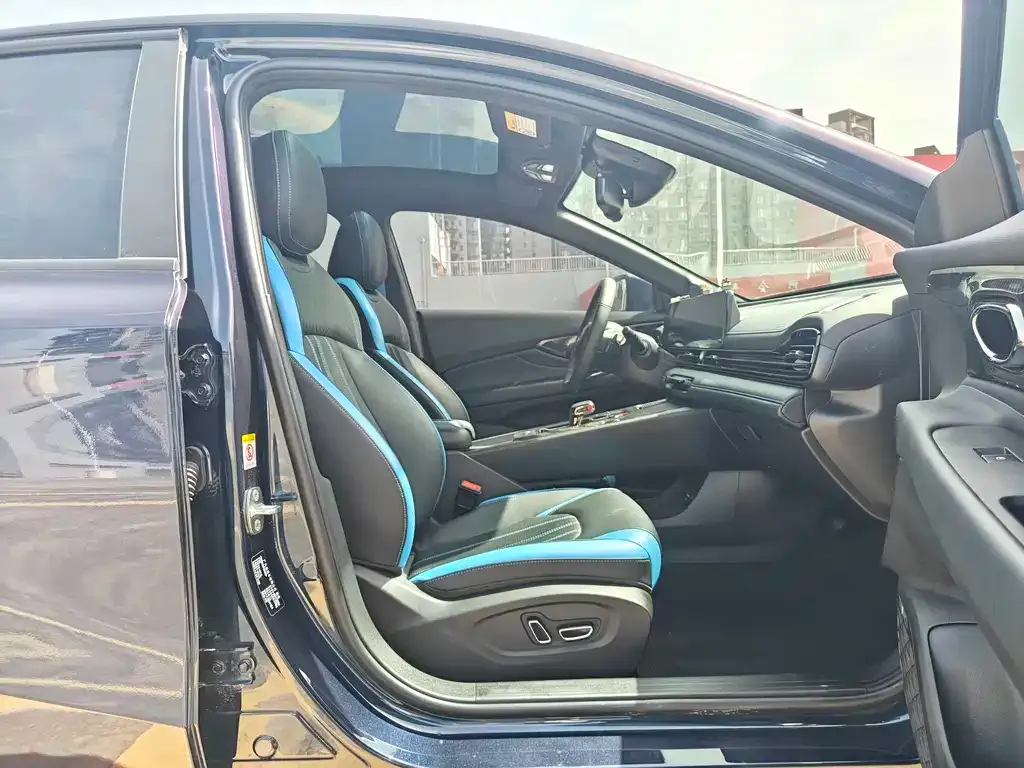GAC Motor Shadow Leopard — фото 3