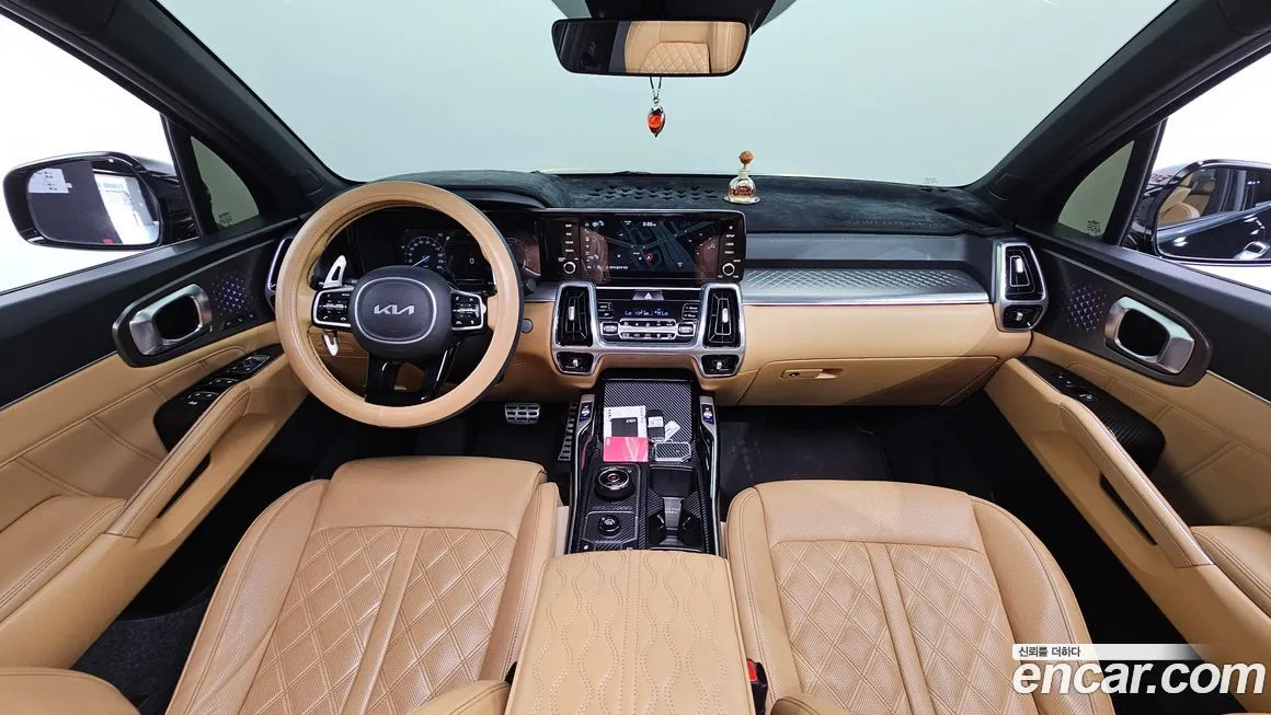 Kia Sorento — фото 8
