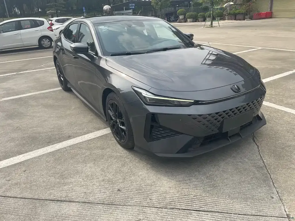 Changan UNI-V 2024 из CN, фото 8