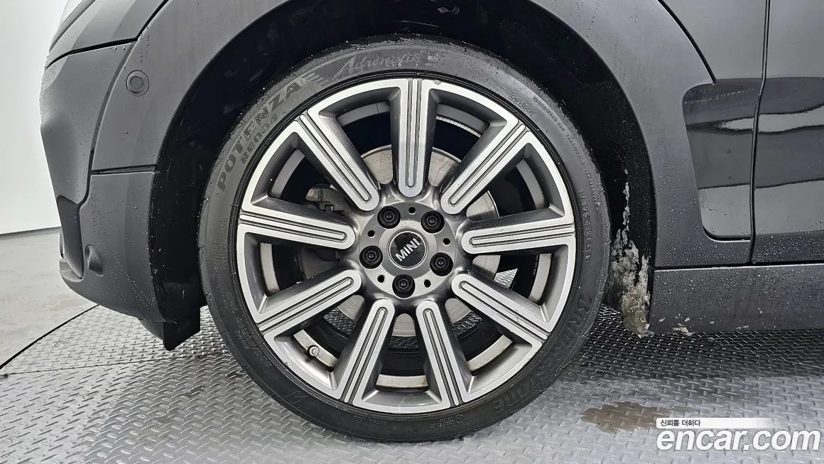 Mini Clubman — фото 10