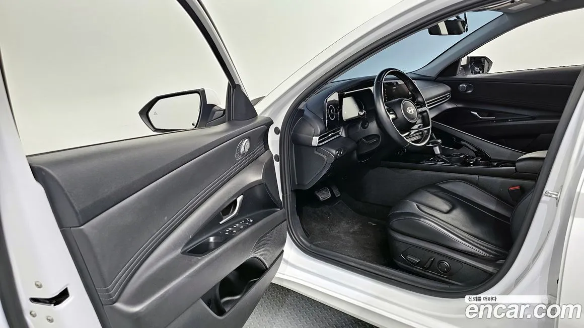 Hyundai AVANTE — фото 7