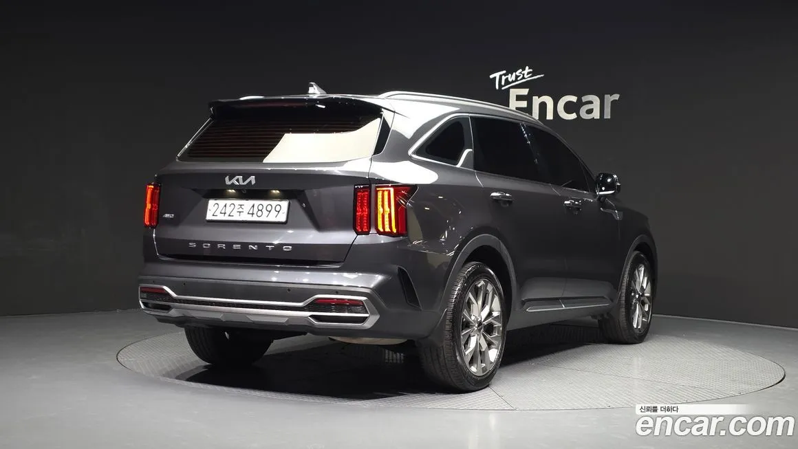 Kia Sorento — фото 3