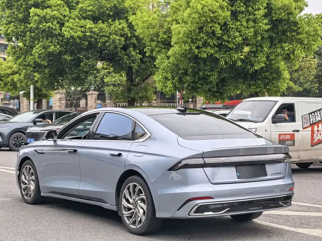 Lincoln Z 2022 из CN, фото 4