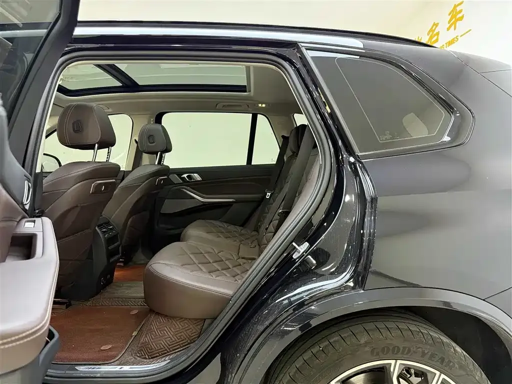 BMW X5 2024 из CN, фото 8