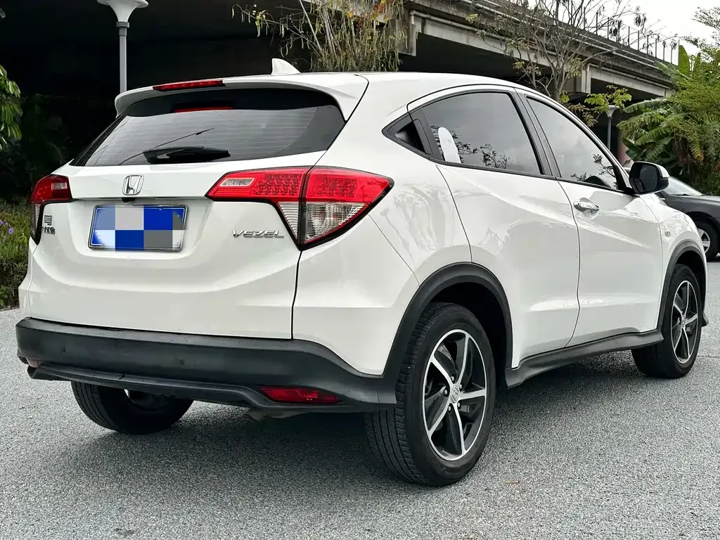 Honda Vezel — фото 10