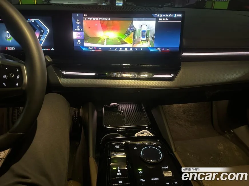 BMW 5-Series 2024 из KR, фото 10