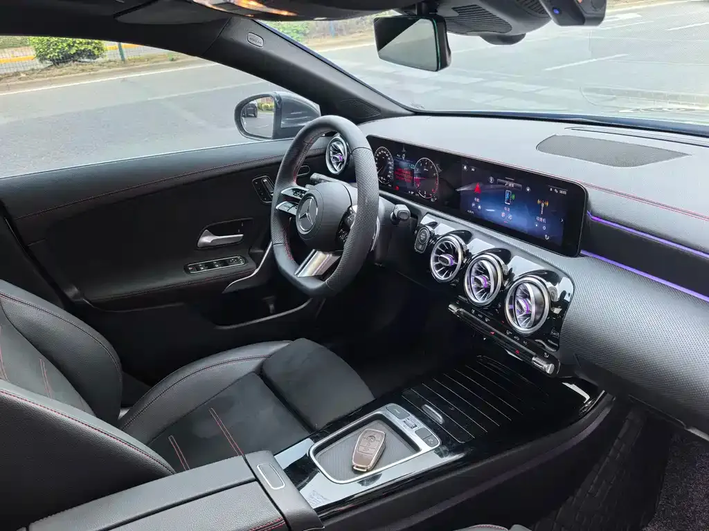Mercedes-Benz CLA (Import) 2025 из CN, фото 7
