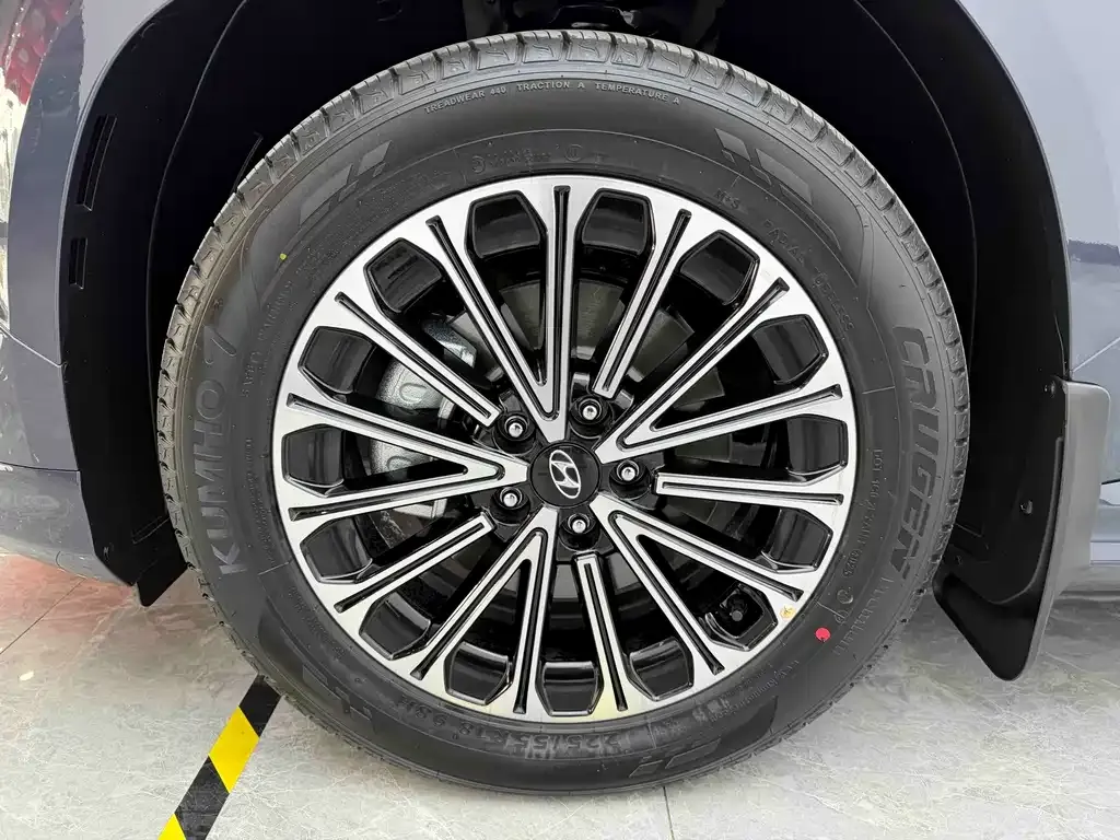 Hyundai Custo 2026 из CN, фото 5