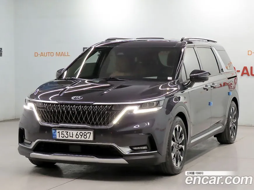 Kia Carnival — фото 1