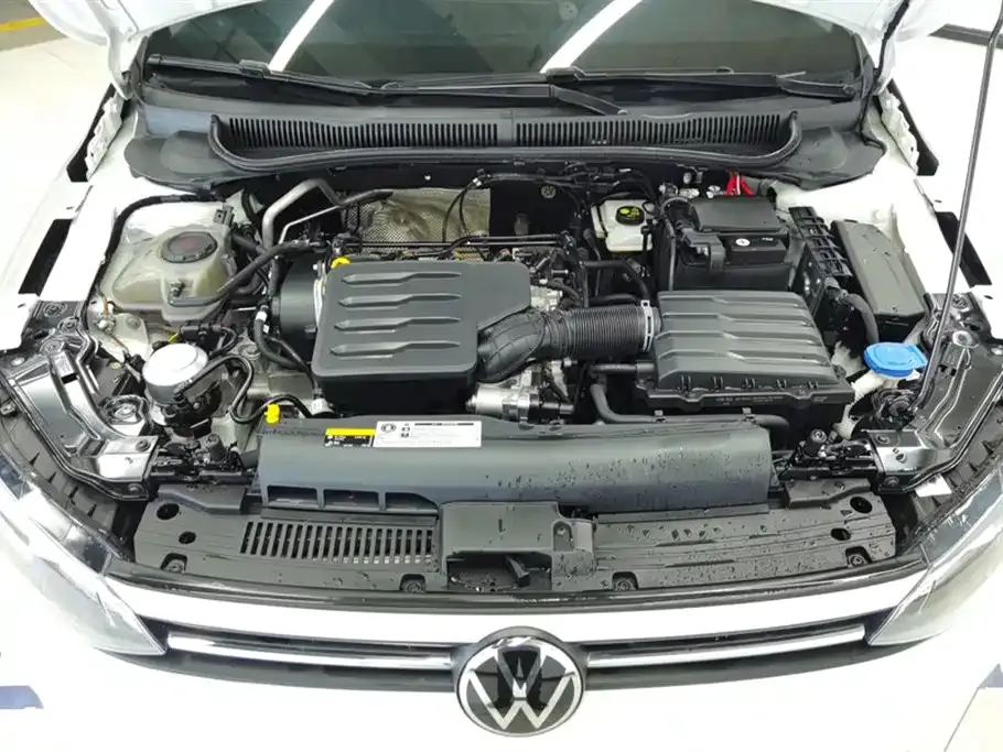 Volkswagen Polo 2023 из CN, фото 4