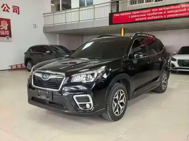 Subaru Forester — фото 1