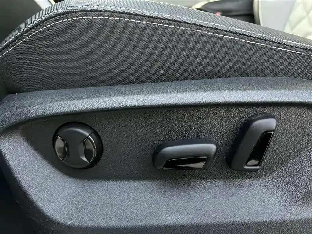 Volkswagen Tayron 2023 из CN, фото 10