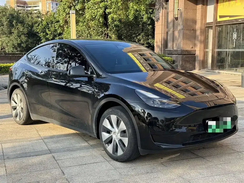 Tesla Model Y 2023 из CN, фото 6