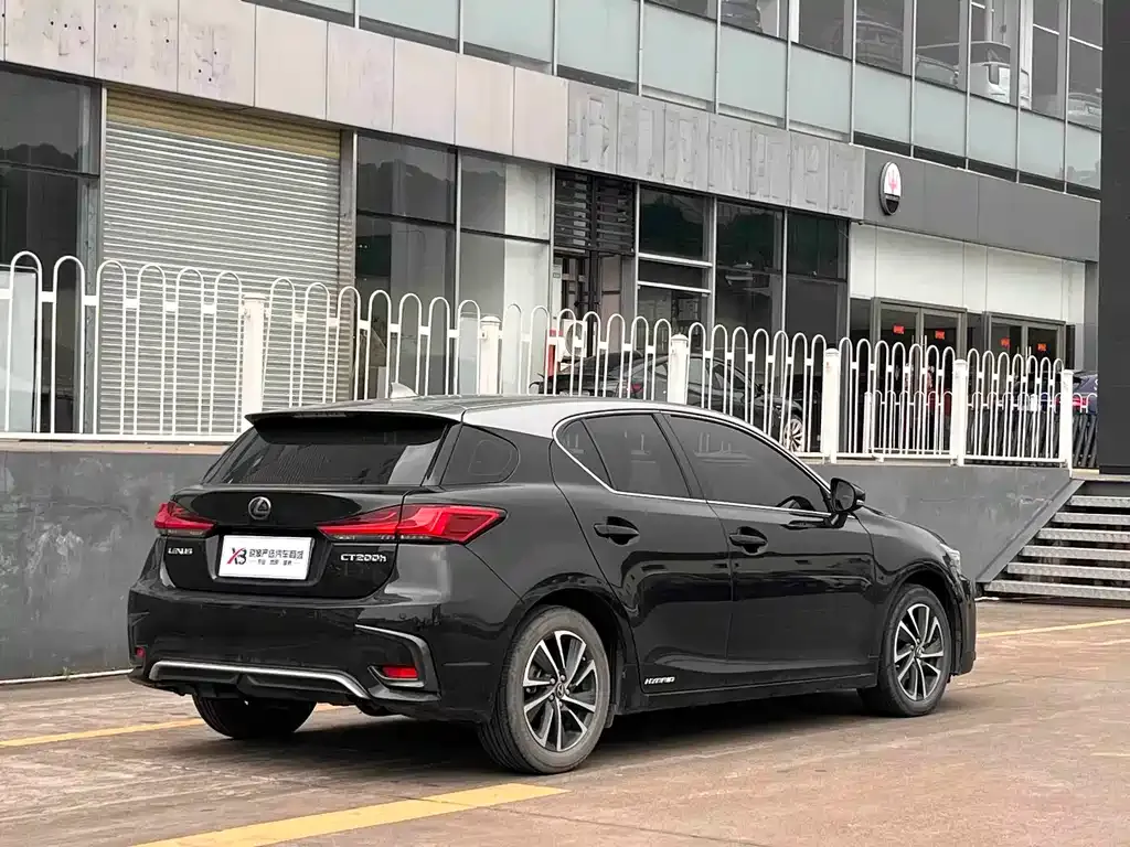 Lexus CT 2021 из CN, фото 2