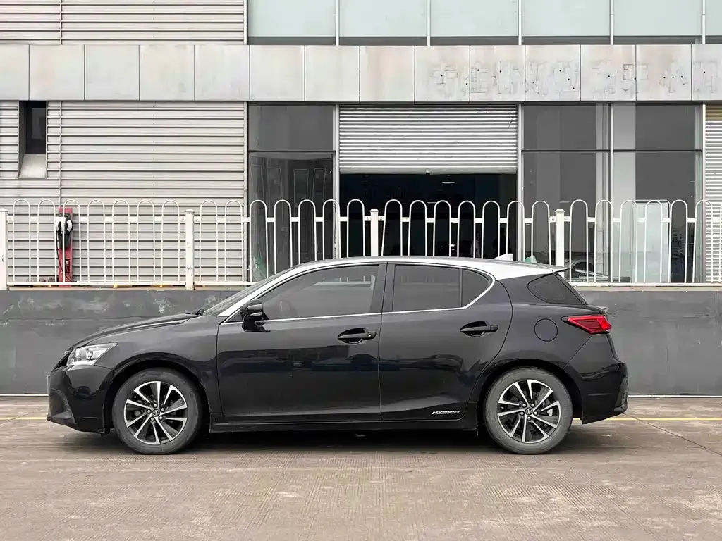 Lexus CT 2021 из CN, фото 6