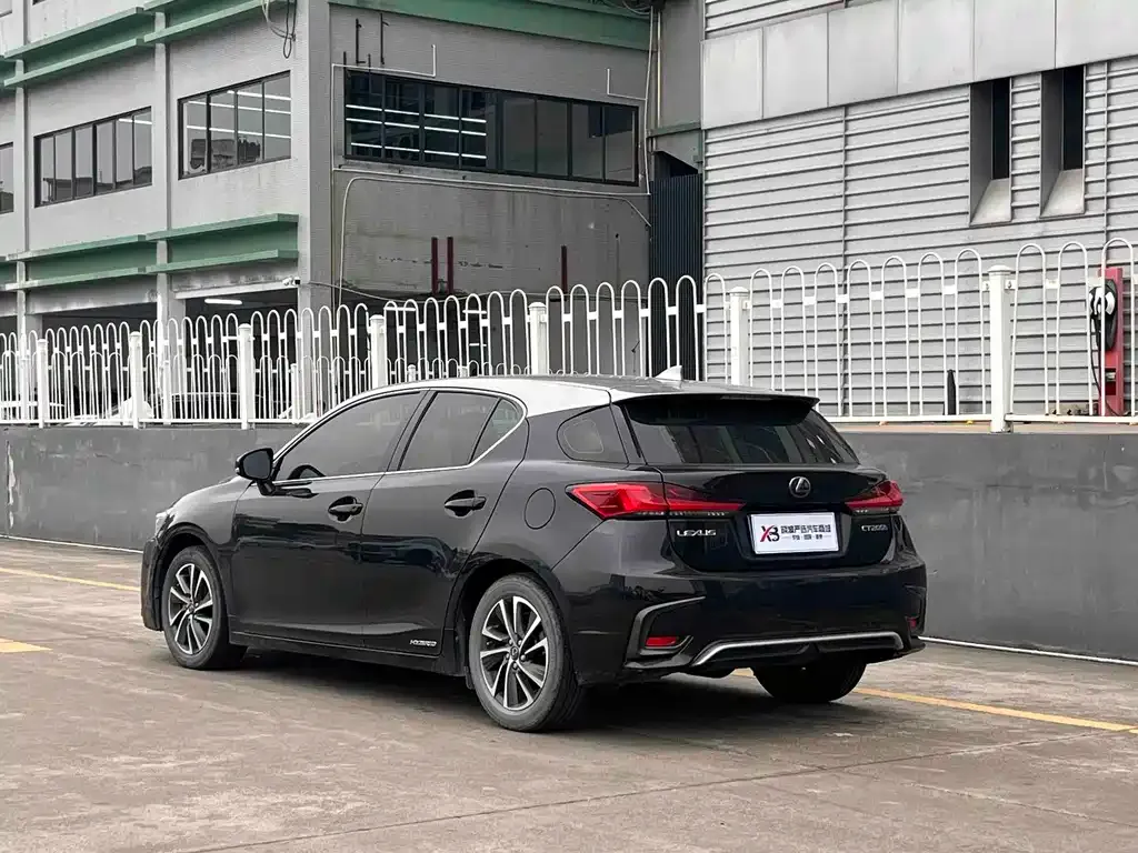 Lexus CT 2021 из CN, фото 9