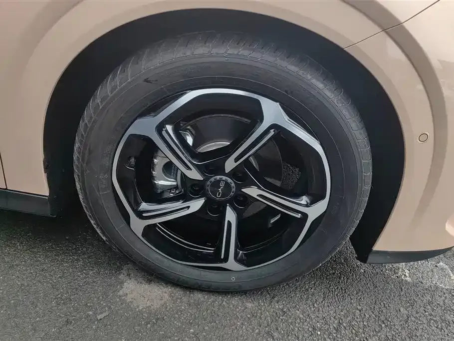 BYD Seal 06GT — фото 9