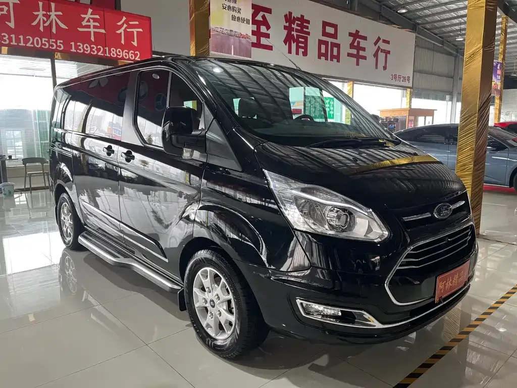 Ford Tourneo 2023 из CN, фото 4