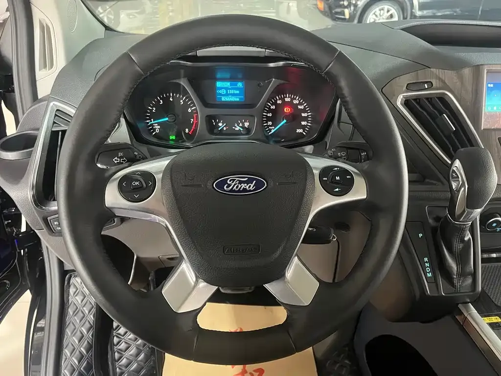 Ford Tourneo 2023 из CN, фото 10