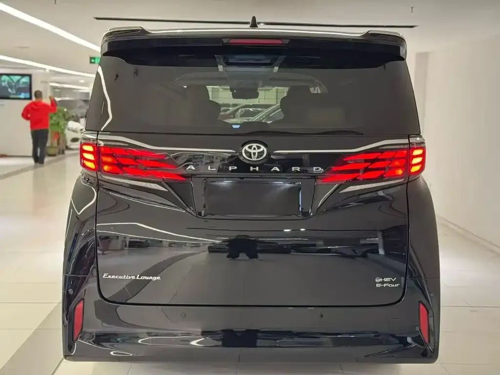 Toyota Alphard 2025 из CN, фото 9