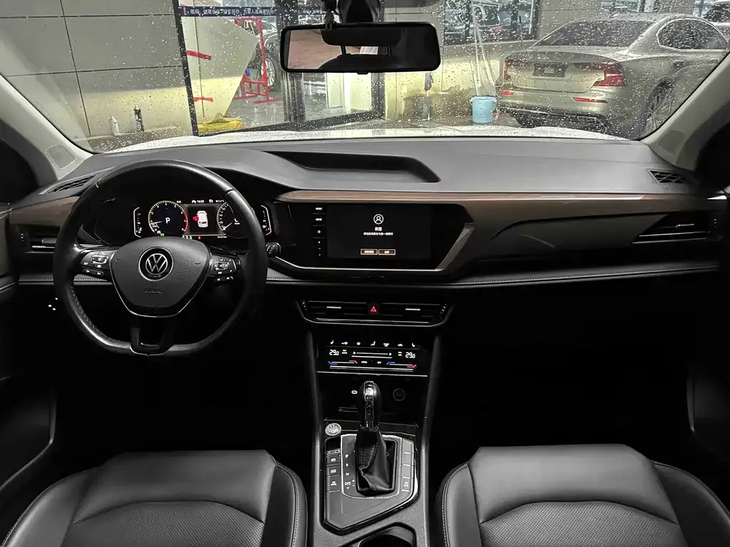 Volkswagen Tharu 2022 из CN, фото 8