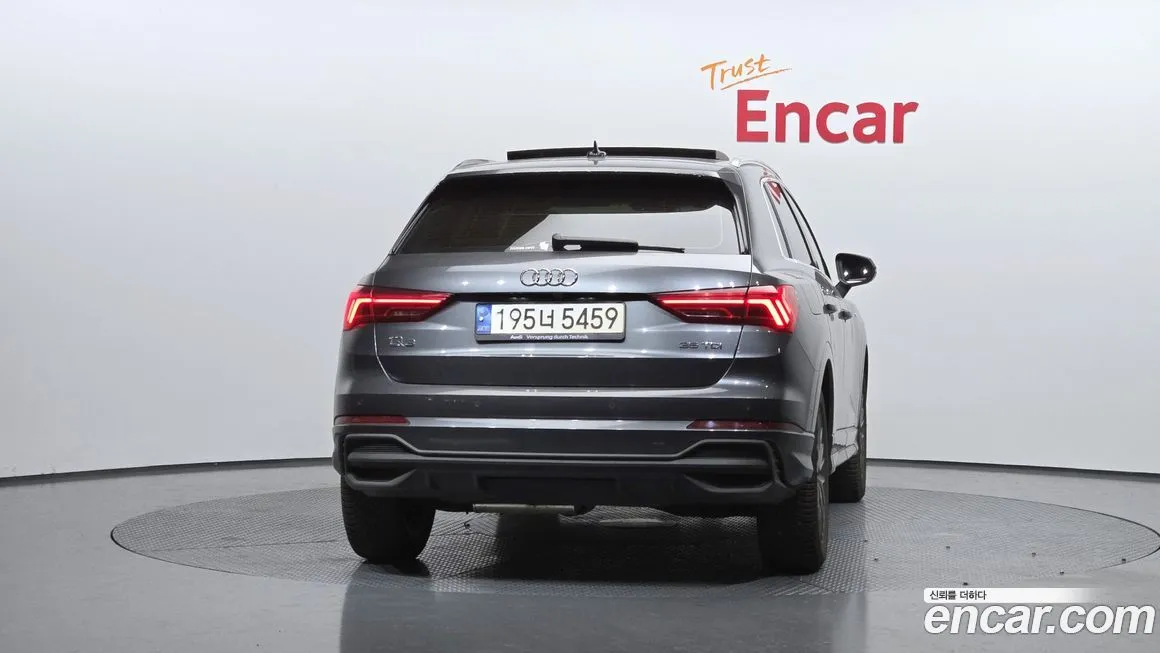 Audi Q3 2023 из KR, фото 2