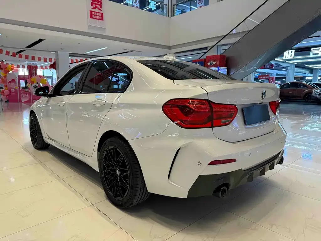 BMW 1 Series — фото 10