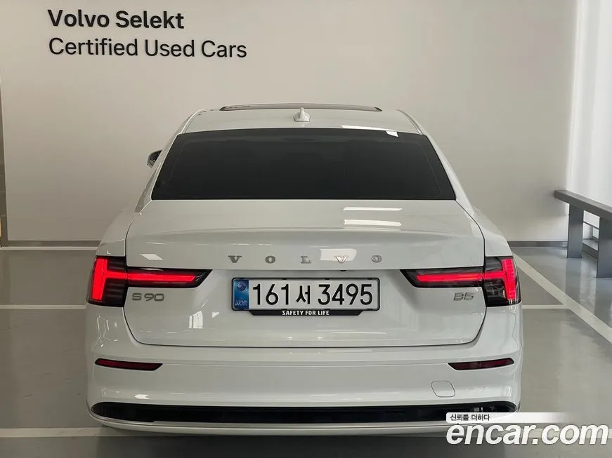 Volvo S90 — фото 4