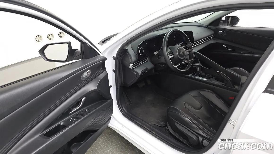 Hyundai AVANTE 2021 из KR, фото 6
