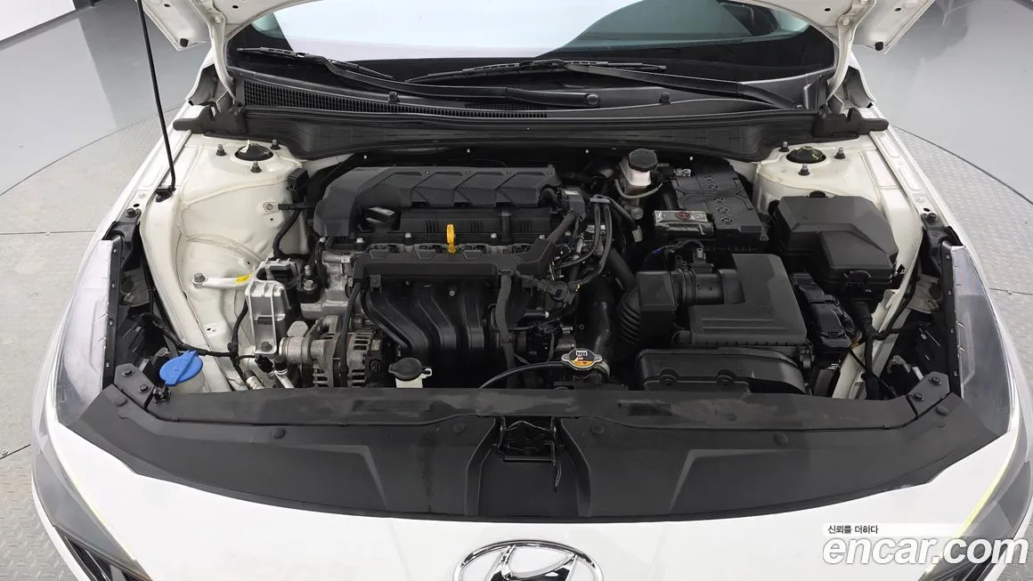 Hyundai AVANTE 2021 из KR, фото 5
